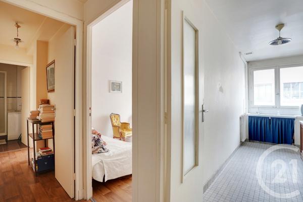 Appartement F2 à vendre  2 pièces - 51,18 m2 PARIS - 75015