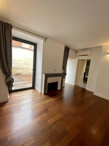 Appartement T3 en Pierre avec Terrasse