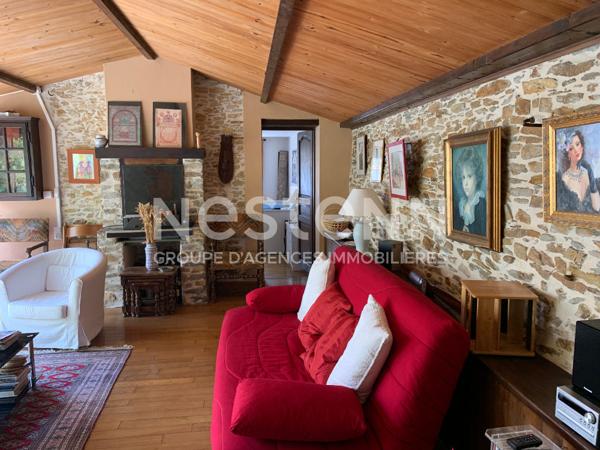 2 maisons sur un superbe terrain !