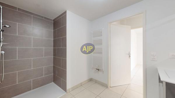 Vente appartement Talence : 199 500 € - AJP Immobilier Bordeaux Nansouty