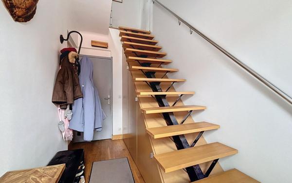 Appartement à vendre    3 pièces • 82 m2 Suresnes