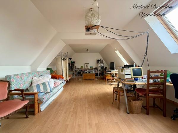 🏡 Maison familiale avec dépendances – Environnement calme