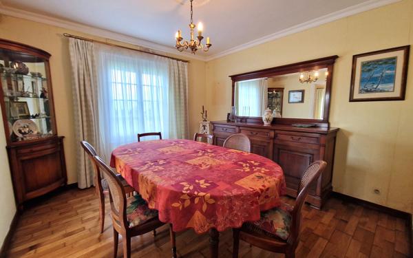 Maison à vendre    5 pièces • 115 m2 Plozévet