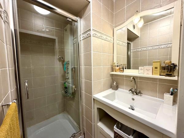 Aulnay-sous-Bois (93600) Appartement 4 Pièces avec balcon et parking proche RER B et futur métro 16