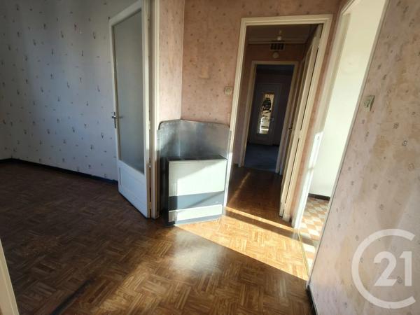 Appartement F3 à vendre  3 pièces - 66,19 m 2   MARSEILLE  - 13004