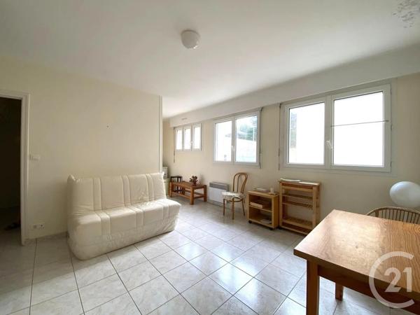 Appartement F1 à vendre  1 pièce - 27 m 2   QUIBERON  - 56