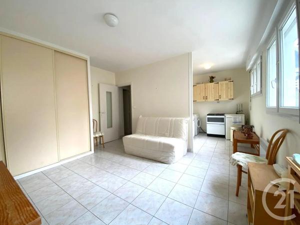 Appartement F1 à vendre  1 pièce - 27 m 2   QUIBERON  - 56