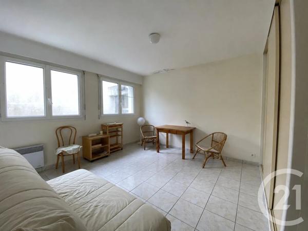 Appartement F1 à vendre  1 pièce - 27 m 2   QUIBERON  - 56