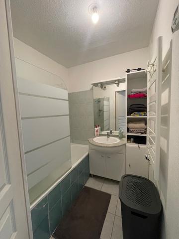 Marseille (13003) Grand T3 Terrasse et Parkings !