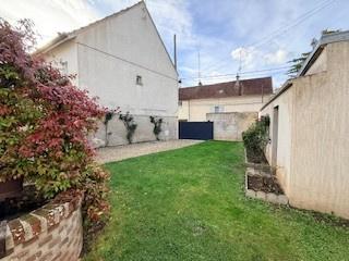 Crécy-la-Chapelle (77580) Maison indépendante en plein centre de Crécy la Chapelle