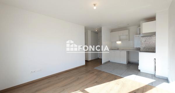 Location Appartement 2 pièces 37.72 m² - Rouen 76100