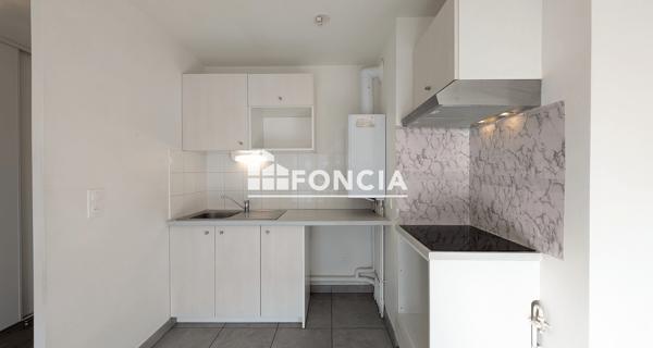 Location Appartement 2 pièces 37.72 m² - Rouen 76100