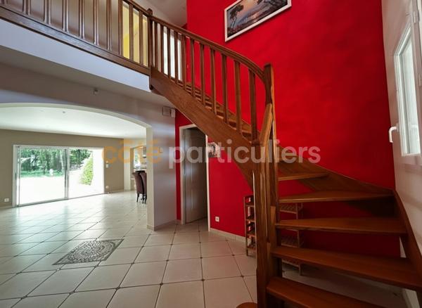Vente
                Maison265 m² - 7 Pièces -
                    La TREMBLADE (17390)