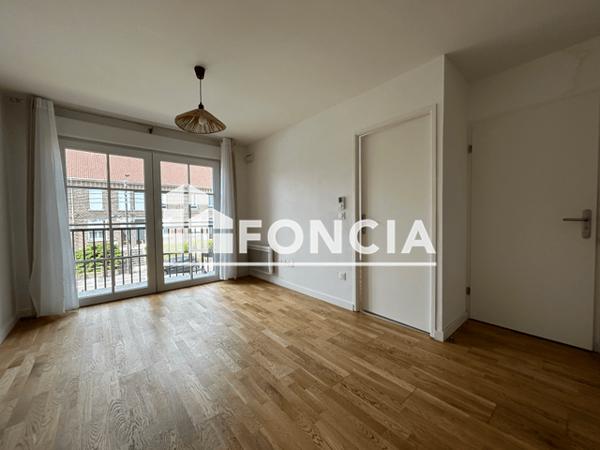 Location Appartement 2 pièces 37.3 m² - LUMINESENS 2 - 36 RUE DE LONDRES PORTE A11 Lens 62300