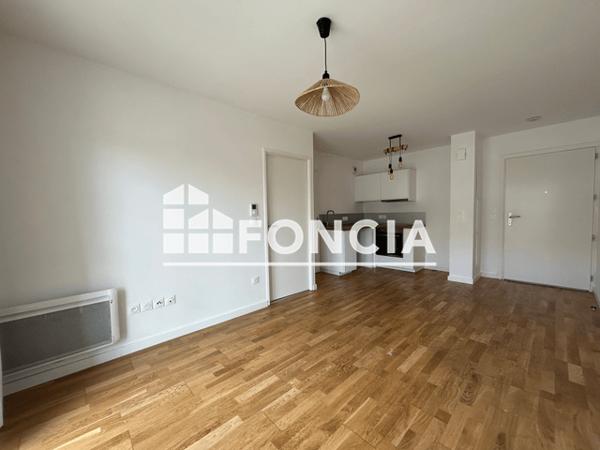 Location Appartement 2 pièces 37.3 m² - LUMINESENS 2 - 36 RUE DE LONDRES PORTE A11 Lens 62300