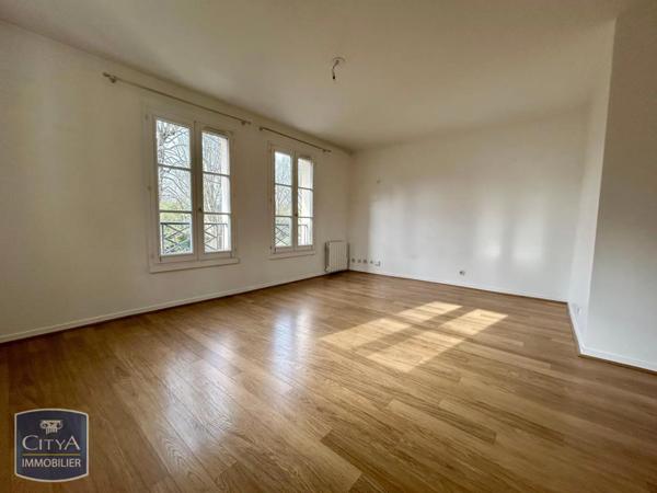Appartement à louer 2 pièces 59.5m²