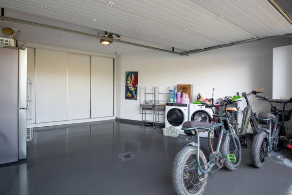 EXCLUSIVITÉ – SAINTE-FOY-LÈS-LYON | Propriété d’architecte par Vieillard de 220 m²