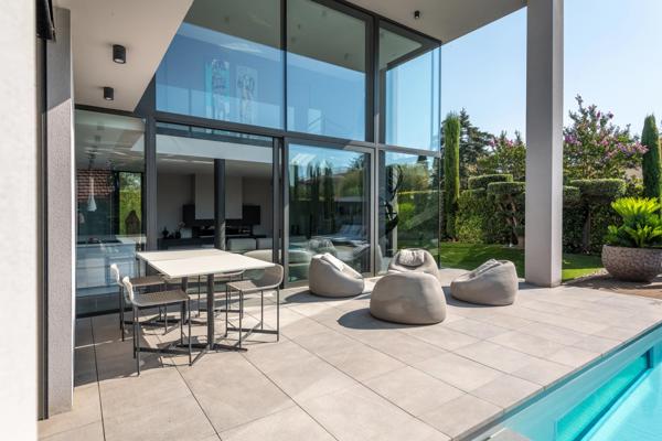 EXCLUSIVITÉ – SAINTE-FOY-LÈS-LYON | Propriété d’architecte par Vieillard de 220 m²