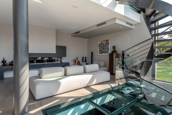 EXCLUSIVITÉ – SAINTE-FOY-LÈS-LYON | Propriété d’architecte par Vieillard de 220 m²