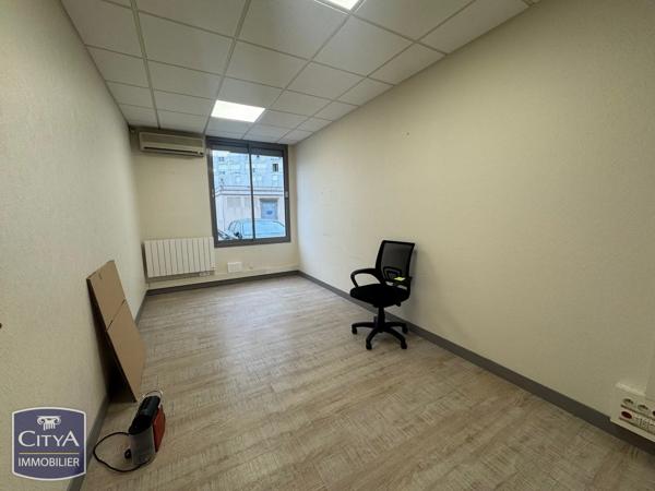 Local commercial à vendre 164m² Le Mans (72000)