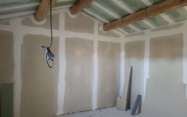 Maison à vendre    3 pièces •  Mallemort