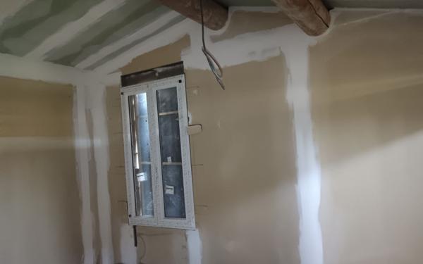 Maison à vendre    3 pièces •  Mallemort