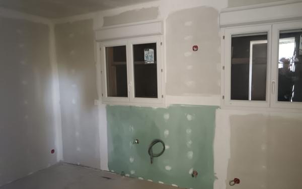 Maison à vendre    3 pièces •  Mallemort