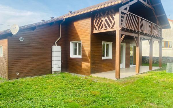 Maison à vendre    4 pièces • 83,42 m2 Saint-Léonard-de-Noblat