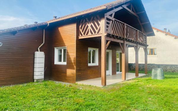 Maison à vendre    4 pièces • 83,42 m2 Saint-Léonard-de-Noblat