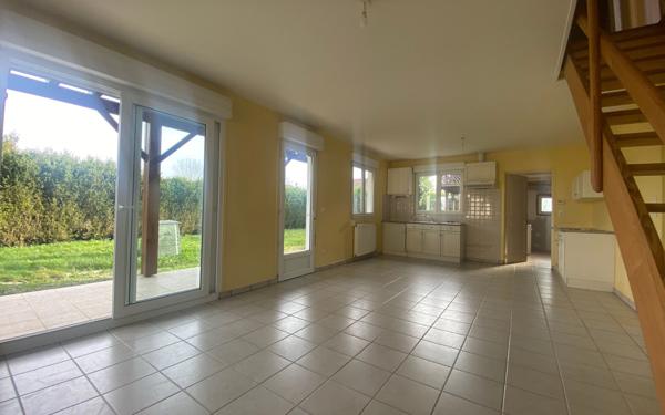 Maison à vendre    4 pièces • 83,42 m2 Saint-Léonard-de-Noblat