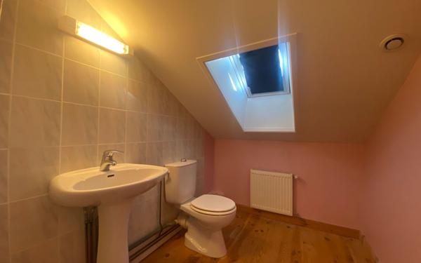 Maison à vendre    4 pièces • 83,42 m2 Saint-Léonard-de-Noblat