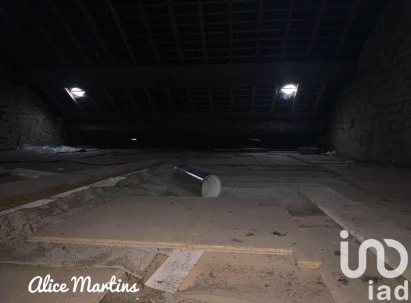 Immeuble à vendre 200 m² Floing