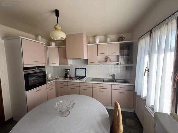 Maison à vendre à Erquy dans les Côtes-d'Armor (22430), ref : 025/2593