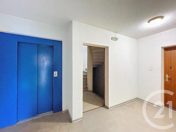 Appartement F4 à vendre  3 pièces - 87 m2 PAMIERS - 09