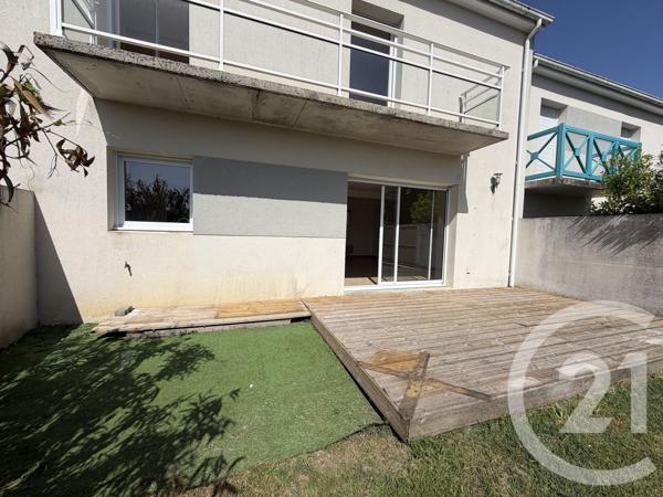 Maison à vendre  3 pièces - 88 m 2   SAUJON  - 17