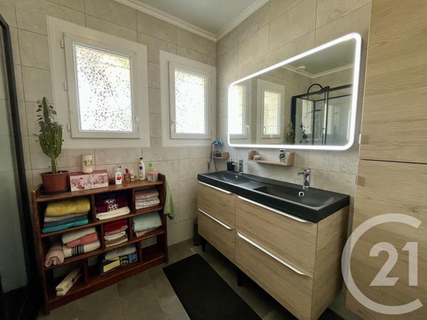 Maison à vendre  3 pièces - 88 m 2   SAUJON  - 17