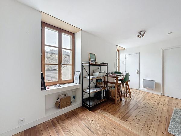 Maison à vendre en plein centre de Chateau-gontier - 3 chambres - Avec une petite cour