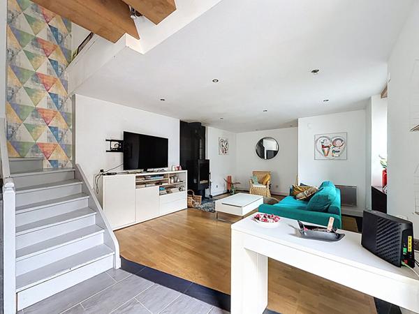 Maison à vendre en plein centre de Chateau-gontier - 3 chambres - Avec une petite cour