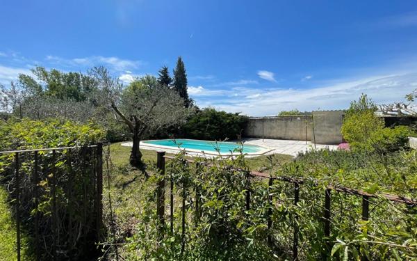 Maison à vendre    7 pièces •  Mallemort