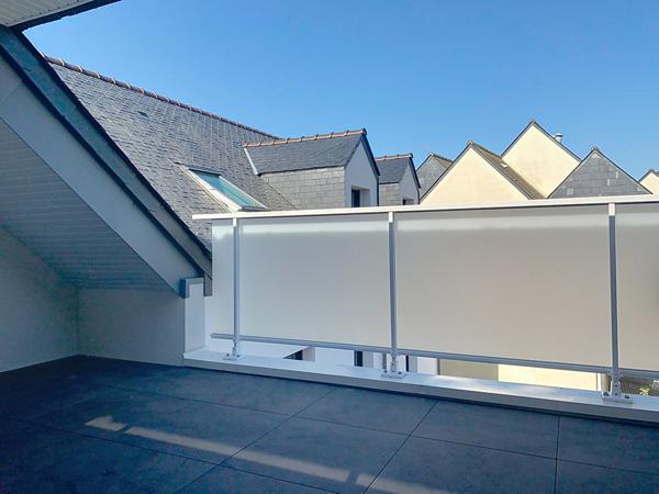 Emplacement idéal : commerces et plages à deux pas !