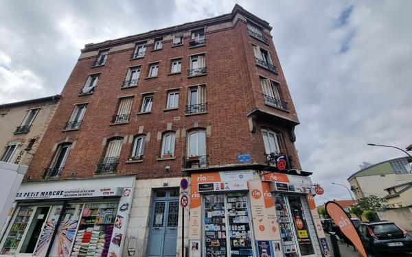 Appartement à vendre    2 pièces • 31,77 m2 Asnières-sur-Seine