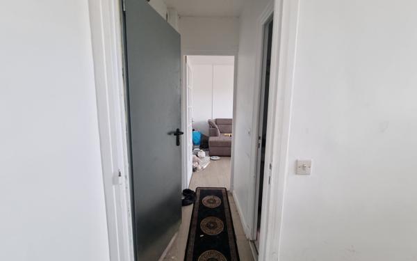 Appartement à vendre    2 pièces • 31,77 m2 Asnières-sur-Seine