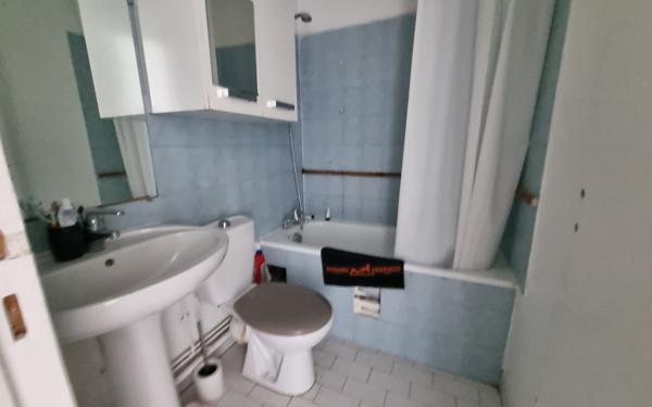 Appartement à vendre    2 pièces • 31,77 m2 Asnières-sur-Seine