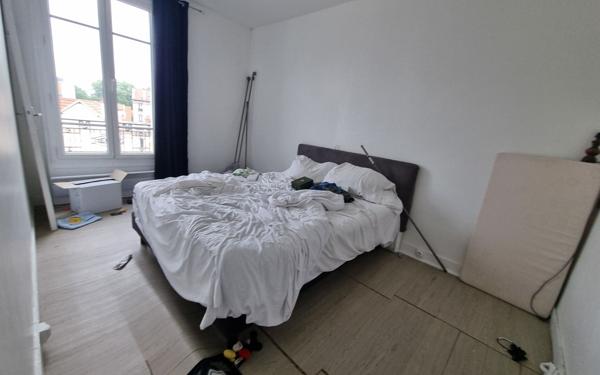 Appartement à vendre    2 pièces • 31,77 m2 Asnières-sur-Seine