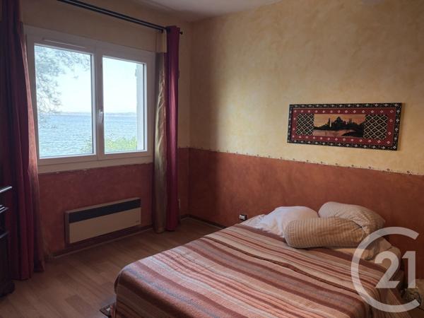 Maison à vendre  6 pièces - 193,40 m2 ST MITRE LES REMPARTS - 13