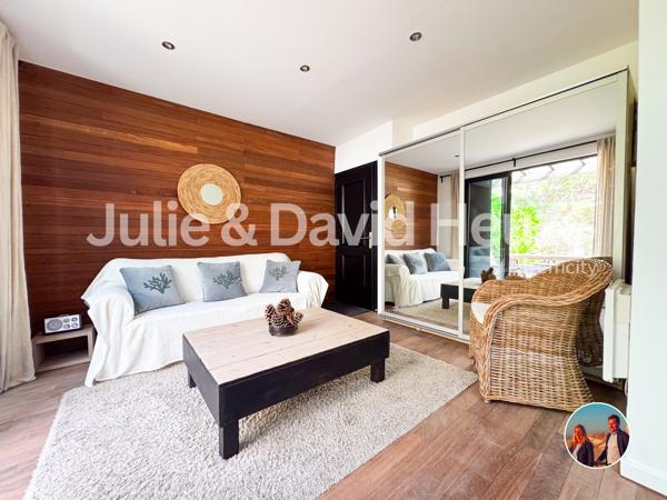 Maison
         3 pièces
        - 40 m² Exclusivité 270 000 € *