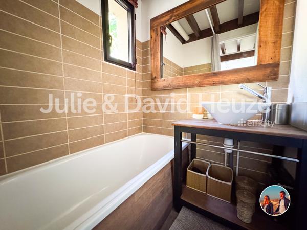 Maison
         3 pièces
        - 40 m² Exclusivité 270 000 € *