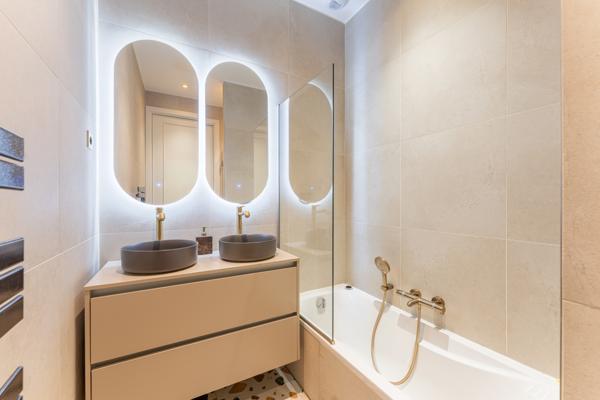 Lyon (69006) Lyon 6 – Parc Tête d’Or – T4 141m² – 3 Chambres – Rénové – DPE B