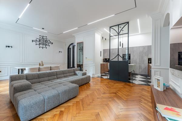 Lyon (69006) Lyon 6 – Parc Tête d’Or – T4 141m² – 3 Chambres – Rénové – DPE B