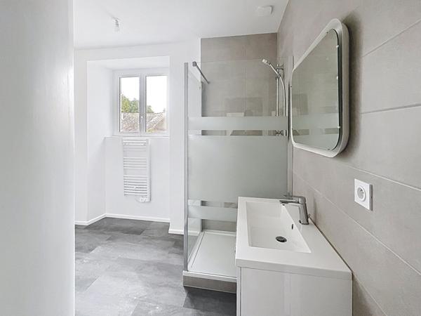 Appartement T3 Bis rénové à vendre dans le centre ville de Muzillac